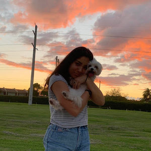 Meet your Posher, Juliana